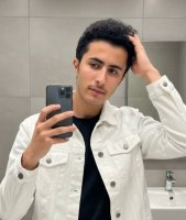 A picture of a participant who wants to get to know each other and get married